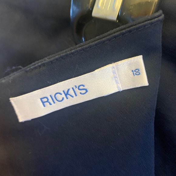 NWOT Ricki’s Navy Pencil Skirt, 18 - Picture 5 of 5
